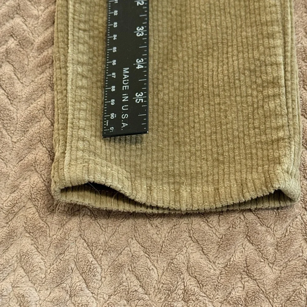 Levis Womens 33x30 Courdaroy Pants Beige Streetwear‎ Casual Outdoor Bohemian